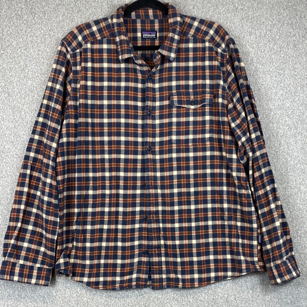 Patagonia organic cotton flannel shirt XL tartan plaid gorpcore outdoor hike
